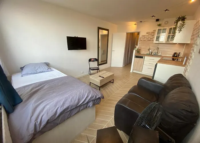 Full Loft In - 2 Single Beds For 2 - Chinatown * Parijs
